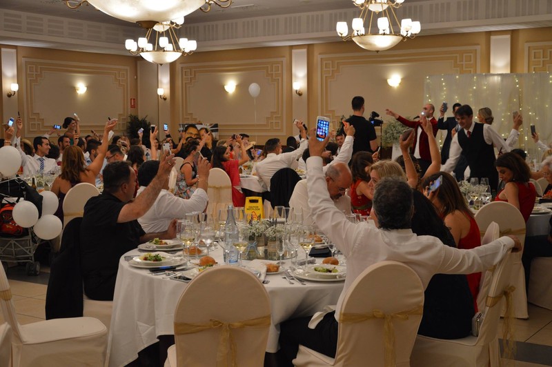 MAGIA PARA TU BODA presta servicio en la subcategoría de  en 