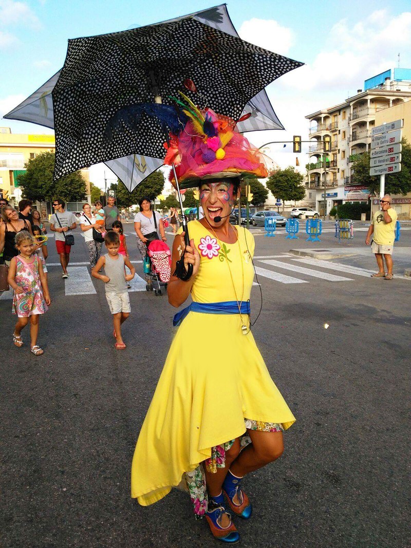 Marieta Voltereta Eventos y Espectáculos presta servicio en la subcategoría de  en 