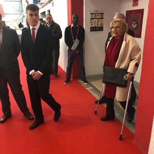 EM Staff™ presta servicio en la subcategoría de Azafatas para eventos y congresos en Madrid