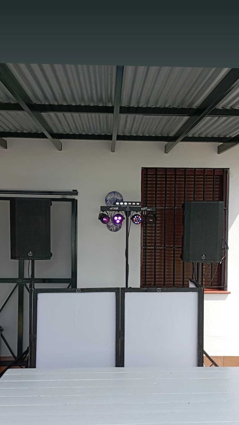 Galindo_Sound presta servicio en la subcategoría de  en 