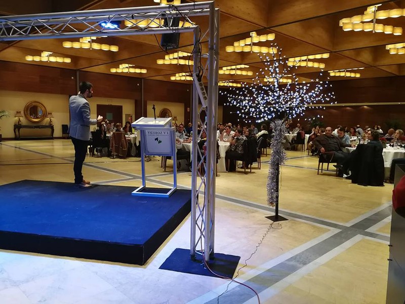 Mago Jon Ander presta servicio en la subcategoría de  en 