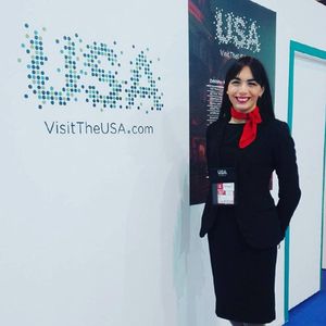 Centro de Personalización de Imagen presta servicio en la subcategoría de Azafatas para eventos y congresos en Madrid