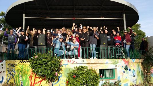 Los Intocables de Eliot Ness presta servicio en la subcategoría de Grupos de Rock y Pop en Murcia