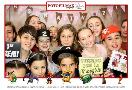 Photocallfotofilmax presta servicio en la subcategoría de Fotomatón y Photocall en Valencia