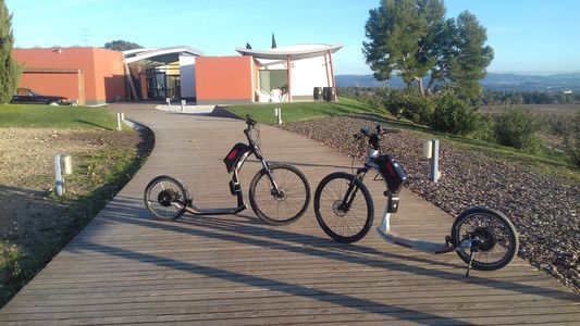 STAFF EVENTS presta servicio en la subcategoría de Azafatas para eventos y congresos en Barcelona