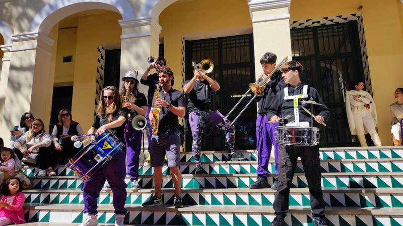 Lo RatSonat presta servicio en la subcategoría de  en 