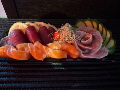 OOGWAY SUSHI presta servicio en la subcategoría de Catering en A Coruña