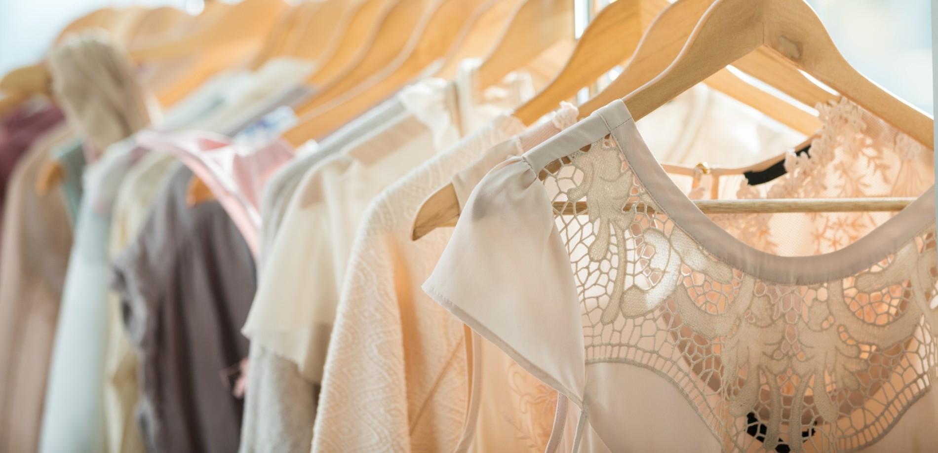 vestidos de ceremonia para madrinas y invitadas