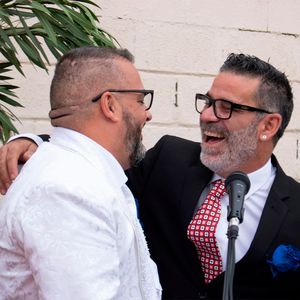 Shake Music! presta servicio en la subcategoría de Equipos de sonido en Cádiz