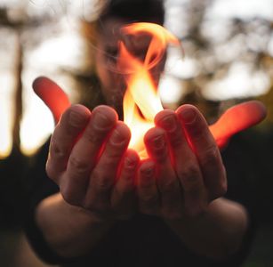 Mago JEANBLACK presta servicio en la subcategoría de Magos en Barcelona