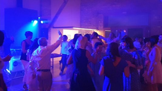 RGPmusic Discomóvil presta servicio en la subcategoría de Djs en Girona