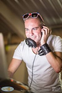 Señor MagicK presta servicio en la subcategoría de Djs en A Coruña