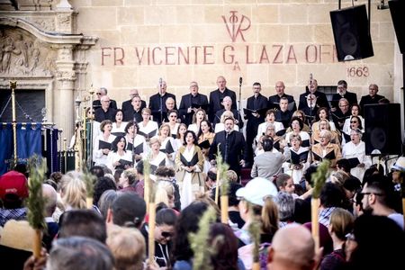 CORAL TABAQUERA ALICANTINA presta servicio en la subcategoría de Música clásica, Ópera y Coros en Alicante