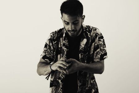 Mago Alfonso Bravo presta servicio en la subcategoría de Magos en Valencia