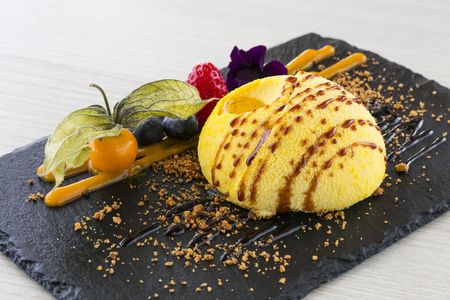 Arenal Restaurant presta servicio en la subcategoría de Restaurantes para comidas y cenas de empresa en Barcelona